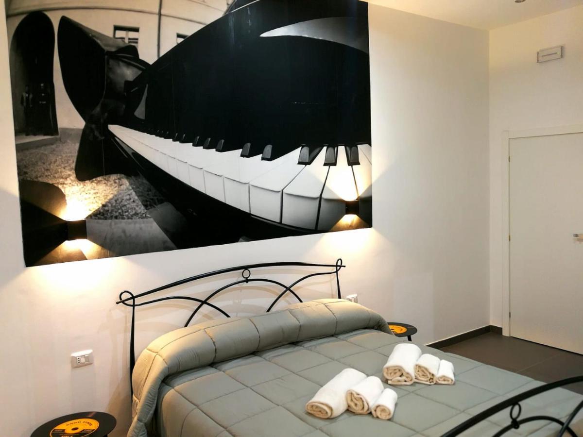 Lombardi Luxury Home Наполи Екстериор снимка