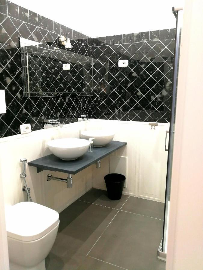 Lombardi Luxury Home Наполи Екстериор снимка